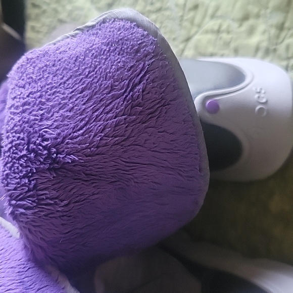 Crocs rain boot size 8 - Picture 8 of 10